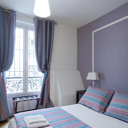 Apartment Du Louvre - Le Marais *
