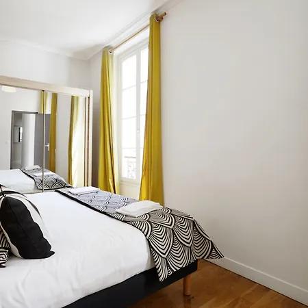 Du Louvre - Le Marais Apartment