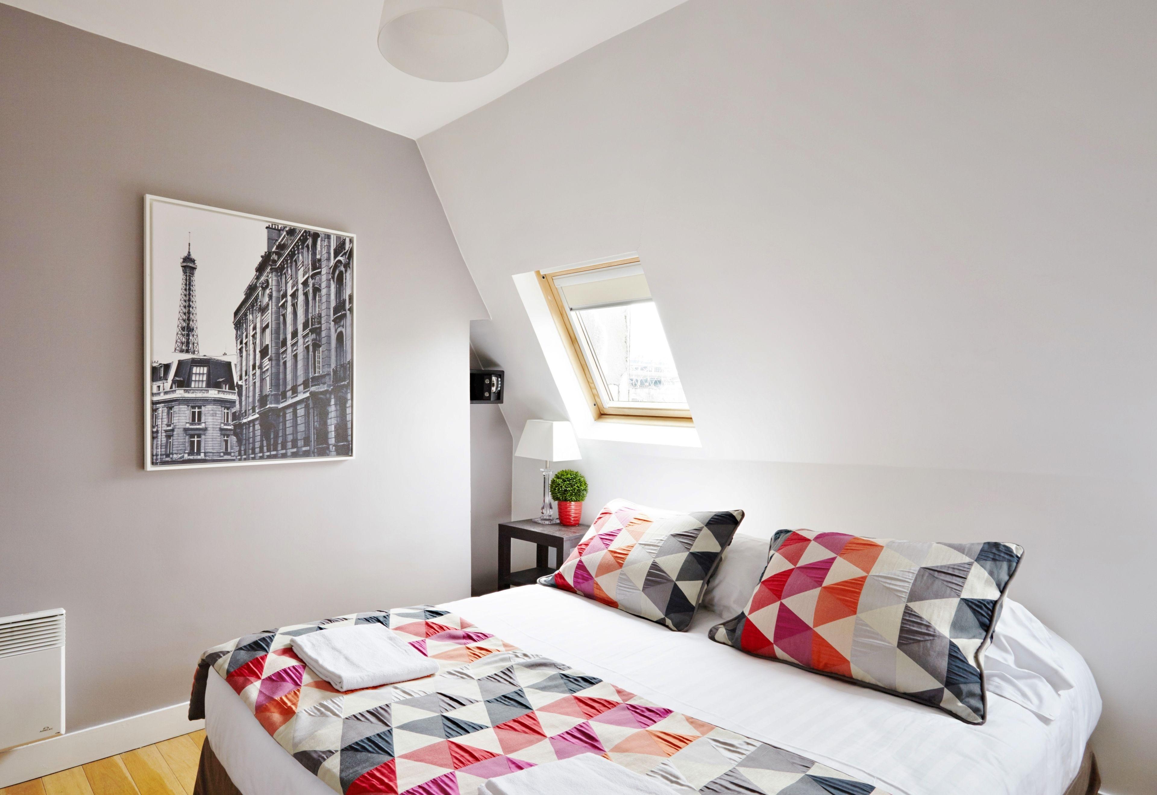 Du Louvre - Le Marais * Paris