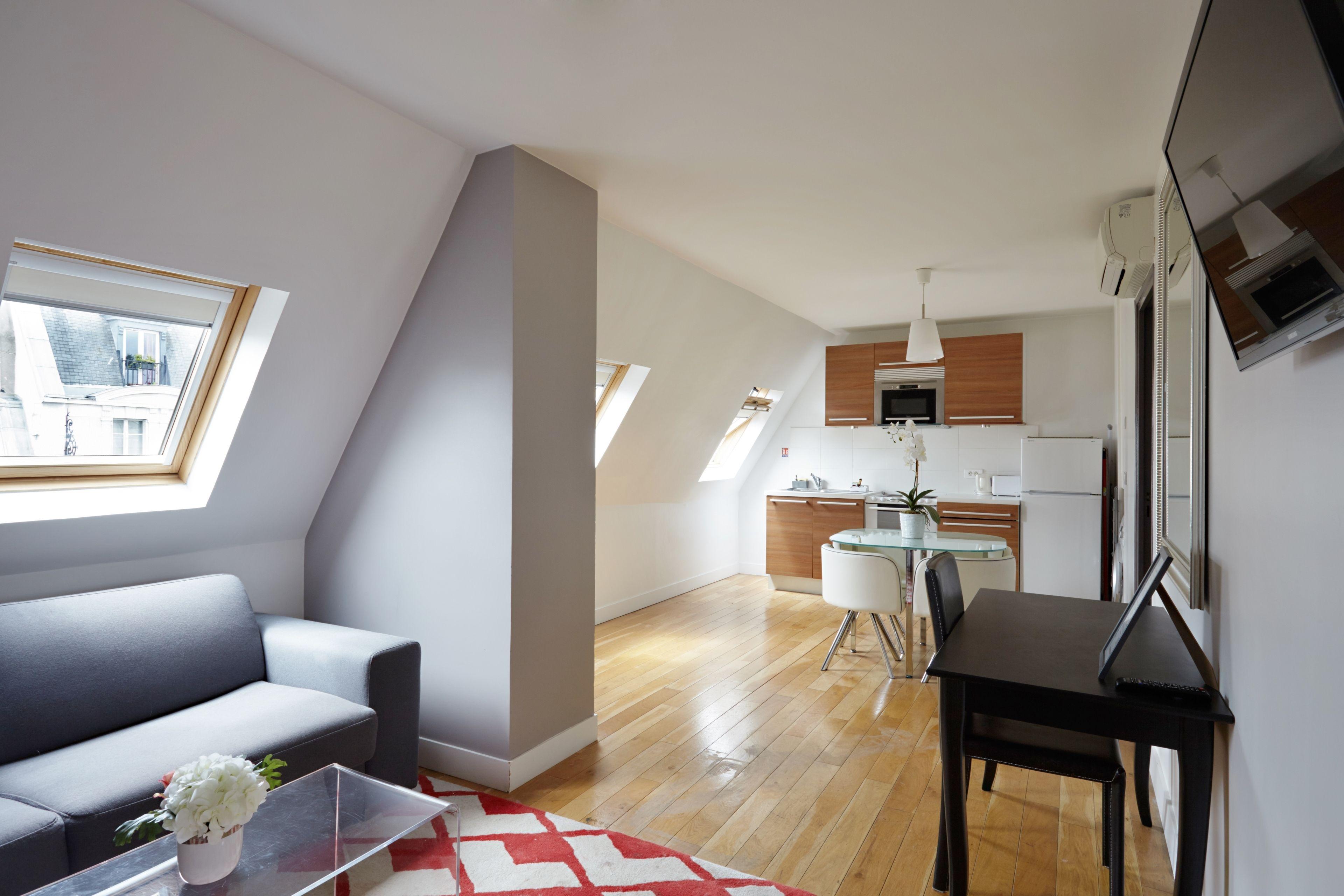 Du Louvre - Le Marais * Paris