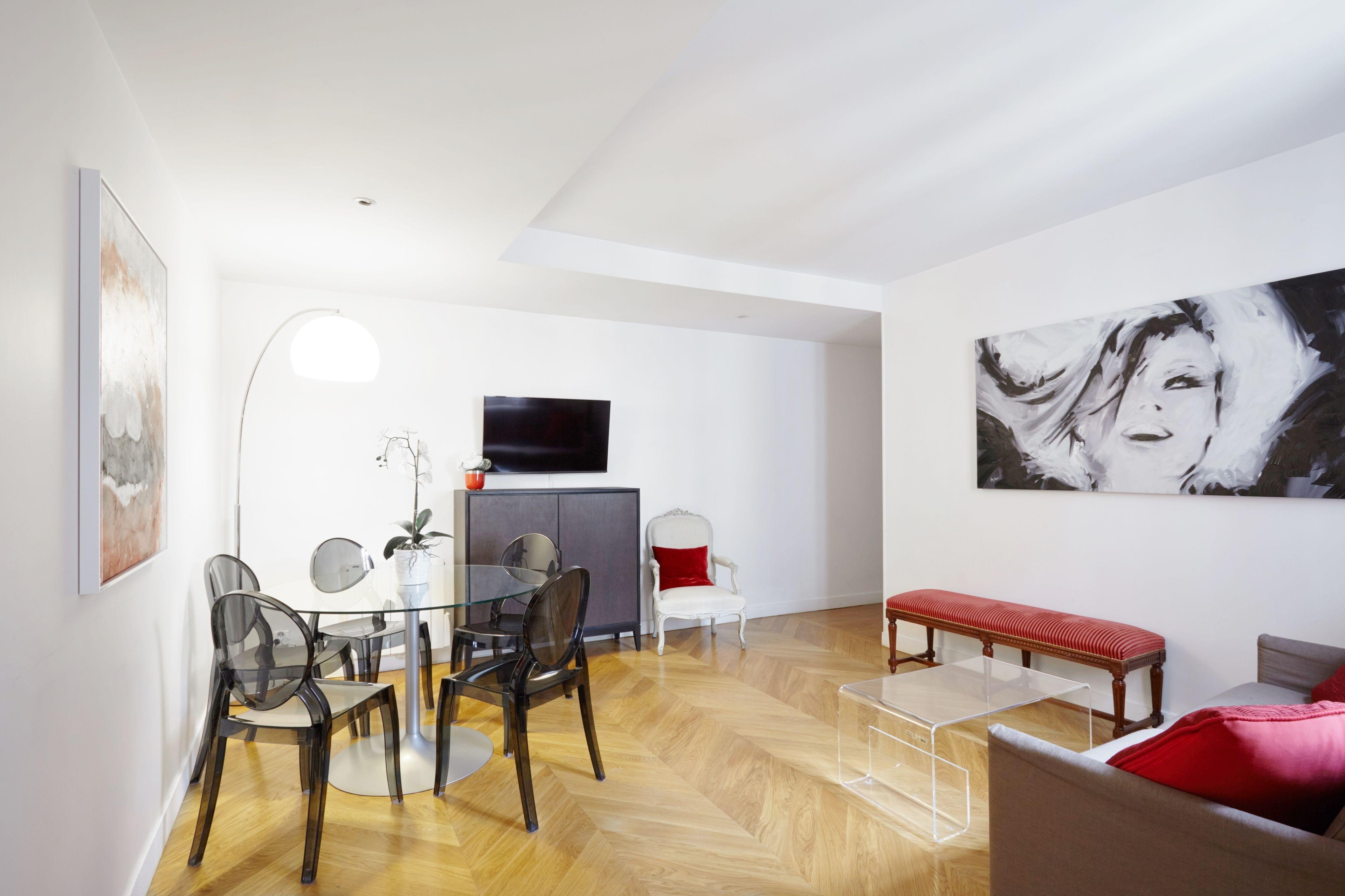 Apartment Du Louvre - Le Marais