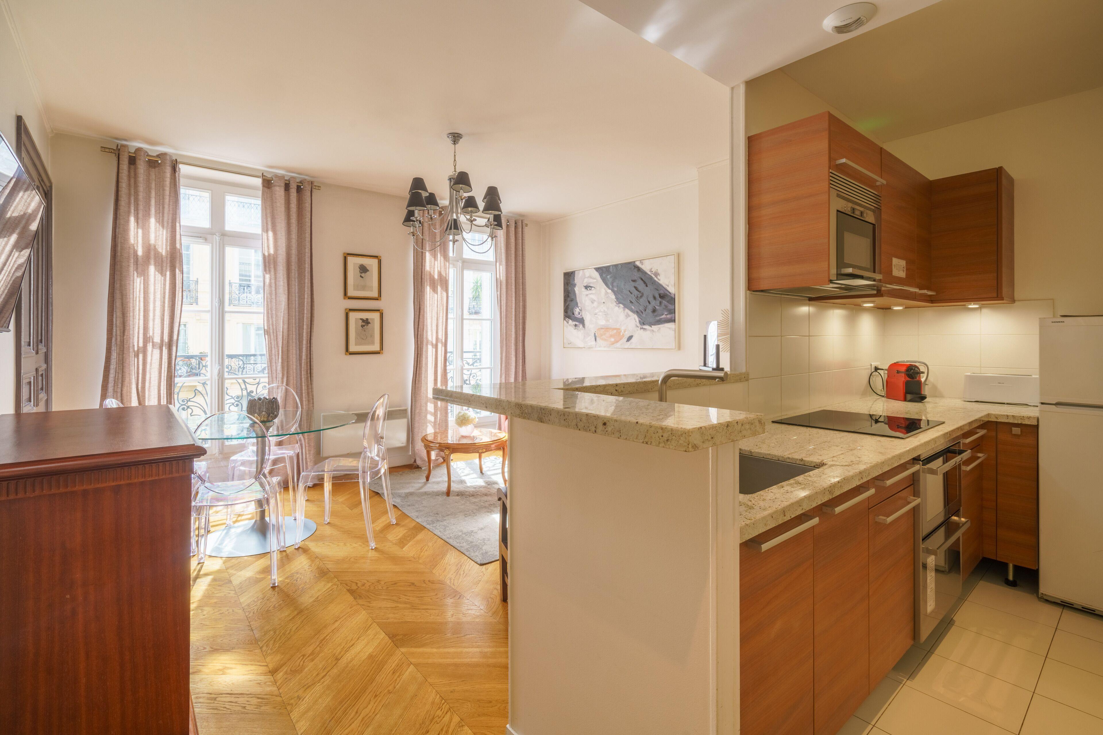 Apartment Du Louvre - Le Marais *