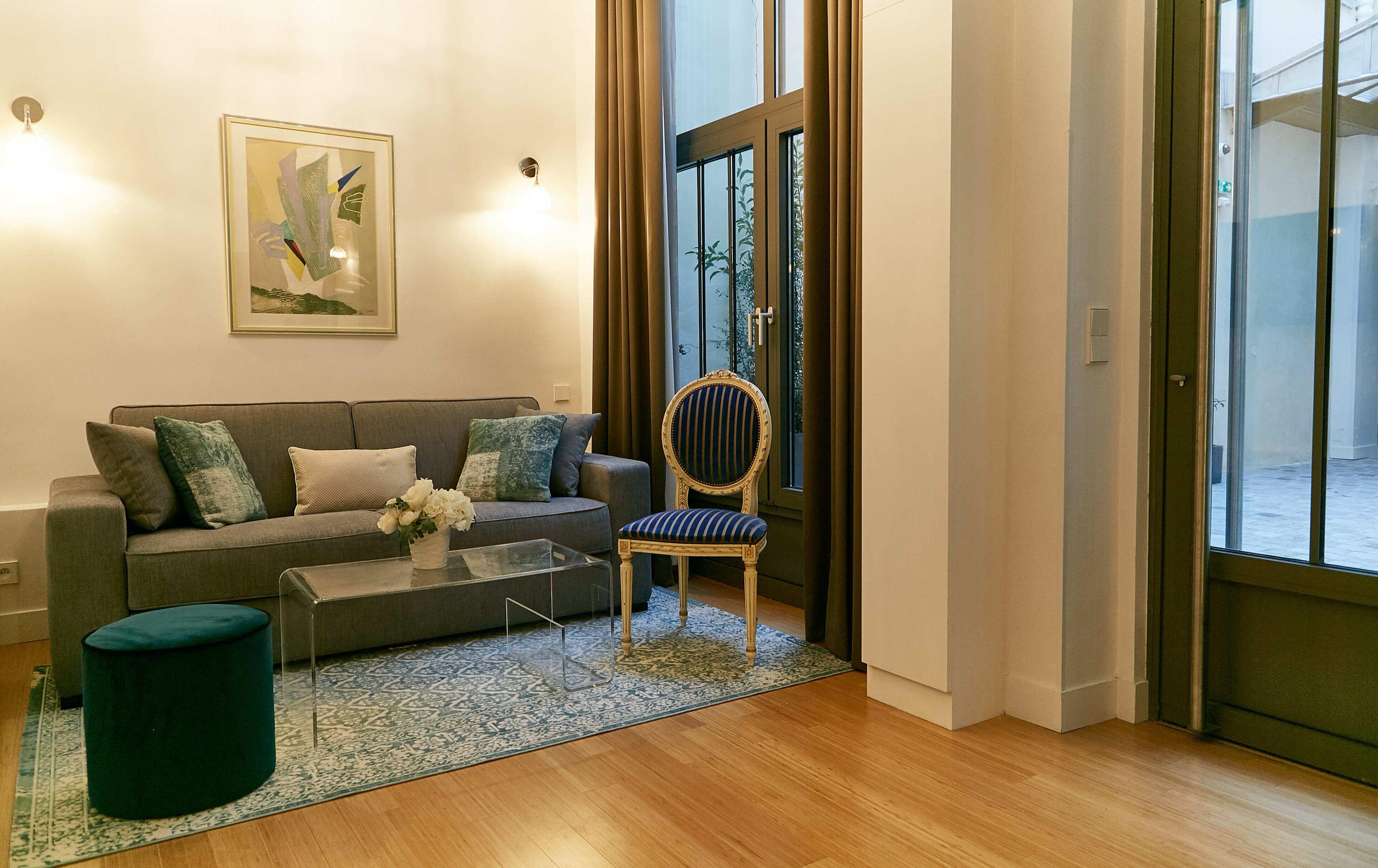 Apartment Du Louvre - Le Marais Paris