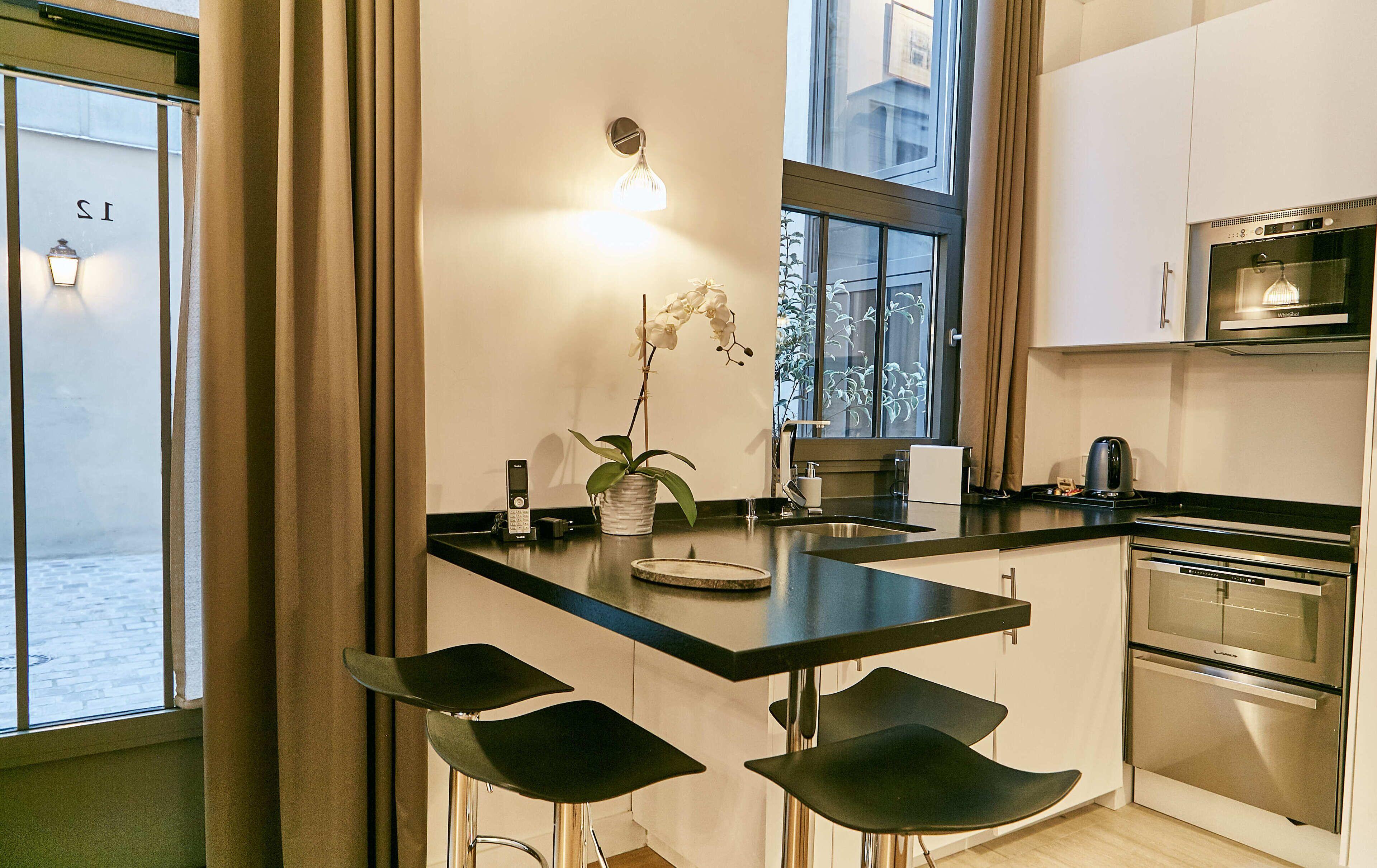 Apartment Du Louvre - Le Marais *